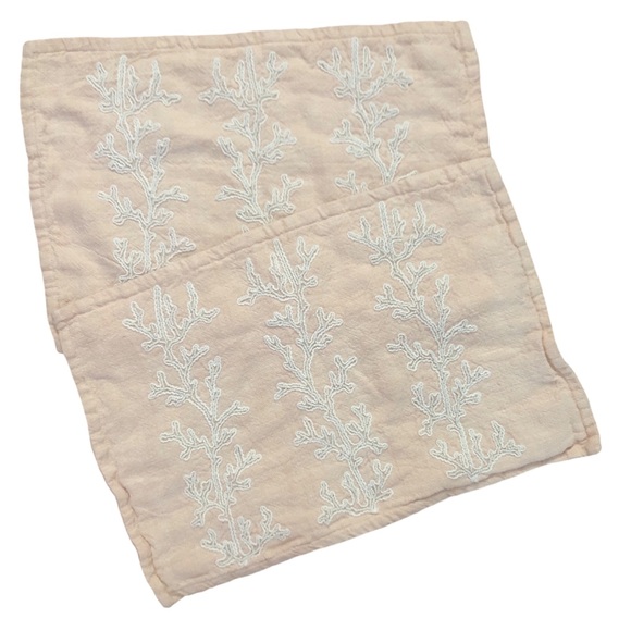 Serena and Lily Coral Peach Linen Embroidered Accent Pillow Cases set of 2 NWOT - Picture 3 of 8